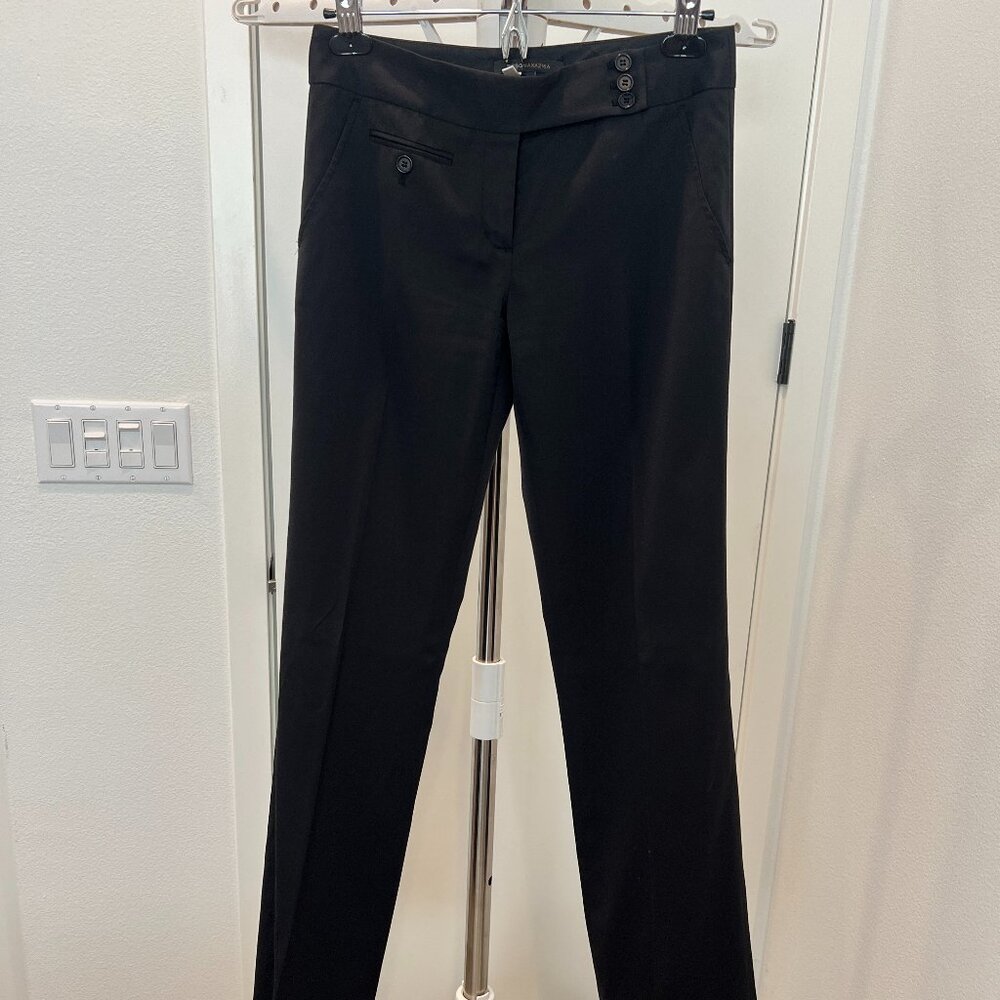 BCBGMAXAZRIA Womens Straight Leg with slit and functional pockets size 2